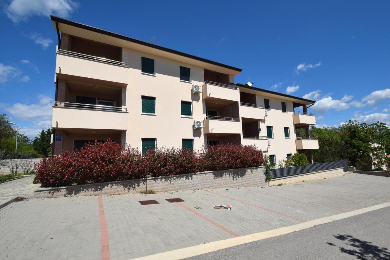 Apartments Medna Čižići Exterior foto